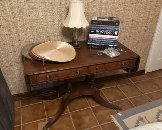Antique Mahogany Table with Pull Up Leaves