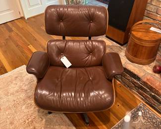 Vintage Herman Miller Eames Chair (no ottoman)