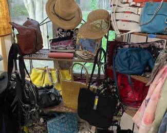 More women's accessories