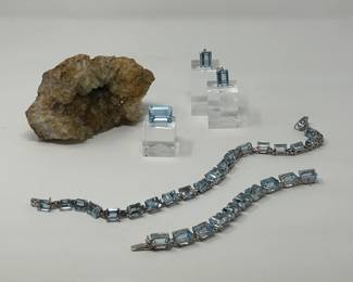 SHOP at HuntEstateSales.com!