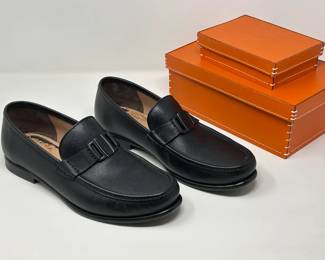 SHOP at HuntEstateSales.com!