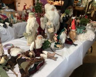 Many types of Santas