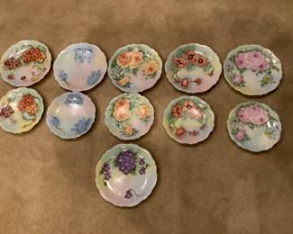Sets of Limoges plates