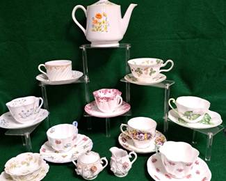 TEACUPS LOT