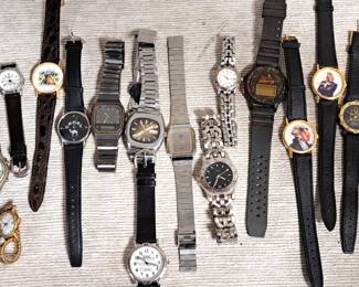 ASST WATCHES LOT