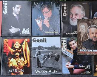 VINTAGE MAGIC TRICKS MAGAZINES LOT