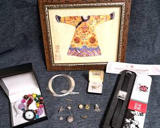 JEWELRY LOT KIMONO