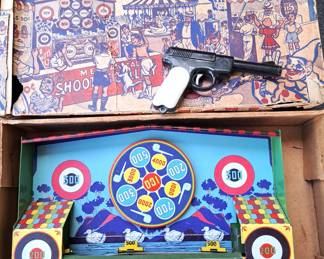 SHOOTING GALLERY LITHO TOY