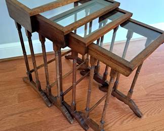 STACKING TABLES GLASS TOPS