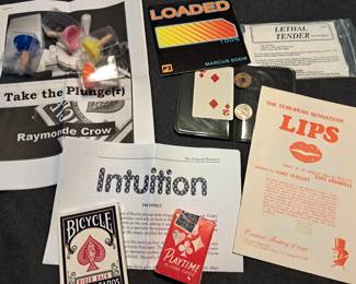 VINTAGE MAGIC TRICKS LOT