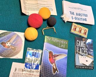 VINTAGE MAGIC TRICKS LOT