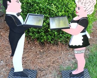 COOL BUTLER & MAID DOOR STANDS W TRAYS