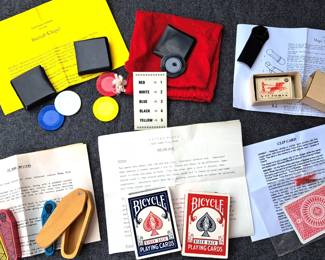 VINTAGE MAGIC TRICKS LOT