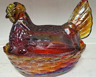 CARNIVAL GLASS HEN ON NEST