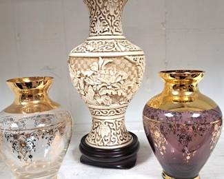 PRETTY VASES