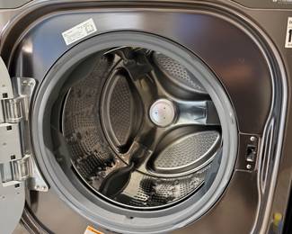 * #19 Like New! LG Steam washer & Dryer with pedestals $600.00