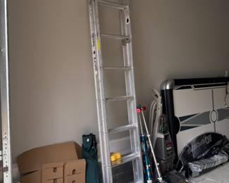 #52 Extention ladder 16' $75.00