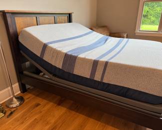 #20 Adjustable w/massage Queen Serta mattress with bed frame $375.00