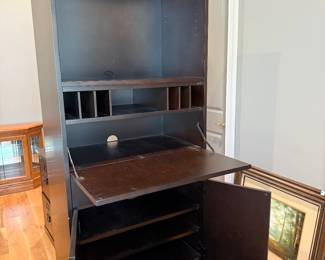 * #39 Cabinet 28x16.5x76 $125.00