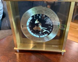 #18 Seiko Mantel Clock Times Around the World $55.00