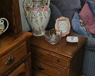$11.25 now table with drawer 