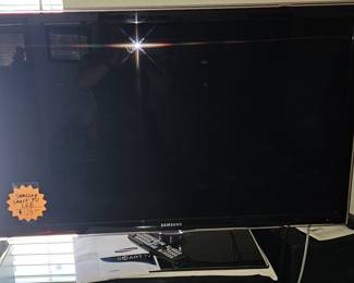 LED  40" Samsung TV $125 