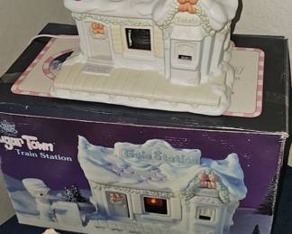 Complete "Sugartown" Train Station  Precious Moments..rest of pieces in box $50