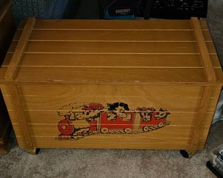 Vintage toy trunk $150