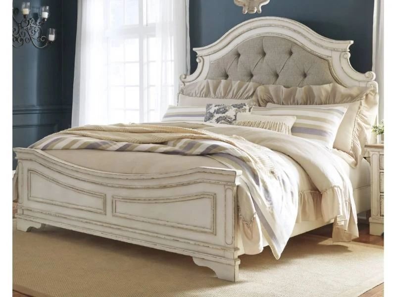 Realyn King Upholstered Panel Bed