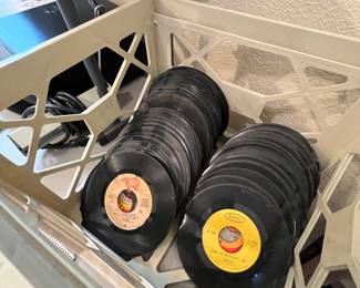 Pile of 45s some of them are in pretty rough shape, but some aren’t!