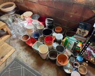 pots 
