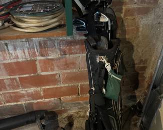 golf clubs