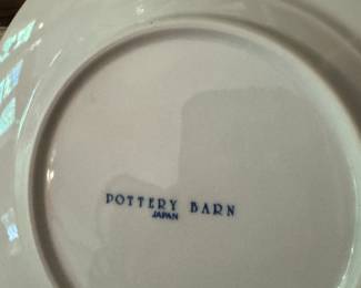 Pottery Barn dish set