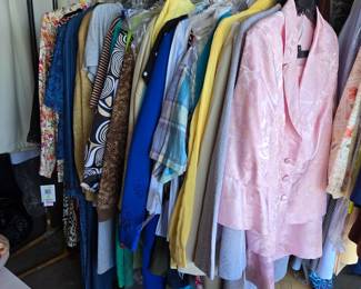 Women's Clothing sizes 14, 16, 20 & 22.