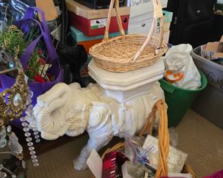 Baskets and Women's Shoes