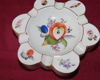 Herend, porcelain ashtray/dish.