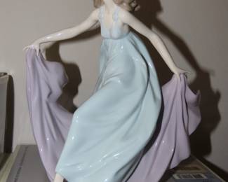 Lladro with box.