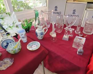 Lead crystal, art glass, porcelain and Lladros