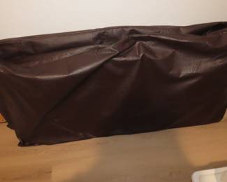 Rosewood table with extra leaves. Made in Norway.