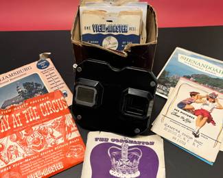 vintage View Master with reels