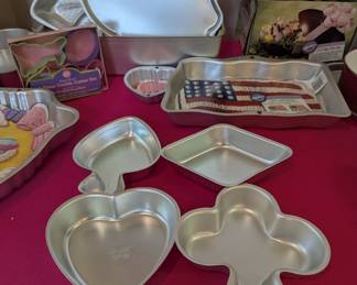 Wilton Pans.