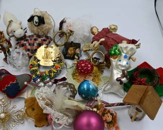 AMAZING assortment of the most delicious vintage Christmas decorations you've ever seen! We've got dazzling and adorable animals, musical instruments, kitsch, traditional, angels, bulbs, you name it!