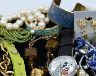 Assorted costume jewelry