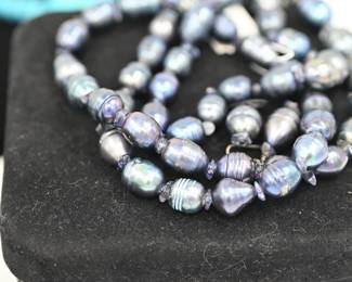 Black pearl set