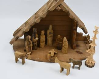 Hand-made wooded nativity scene, 12 pieces
