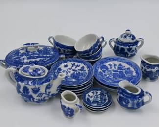 Mixed but complete child-sized blue willow antique tea set - made in Japan/Occupied Japan