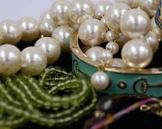 Assorted costume jewelry