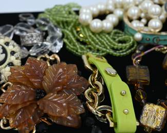 Assorted costume jewelry
