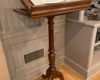 ANTIQUE MAHOGANY TRIPOD BOOK-MUSIC SHEET STAND
