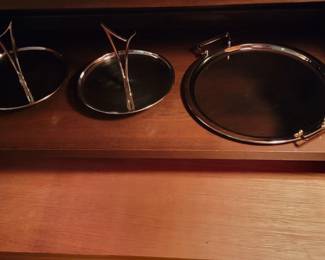 Broyhill Saga hutch